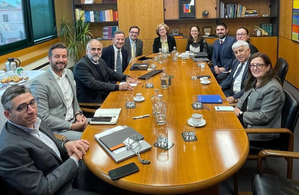 ERSE celebrou memorando de entendimento com Autoridade de Regulação dos Hidrocarbonetos argelina
